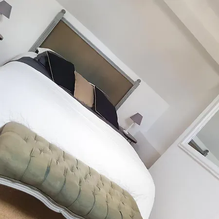 Le Cocon A Escapade Romantique & Degustation De Champagne Ay-Champagne