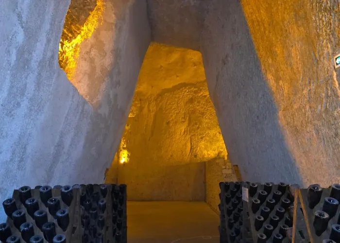 Le Cocon A Escapade Romantique & Degustation De Champagne Lejlighed